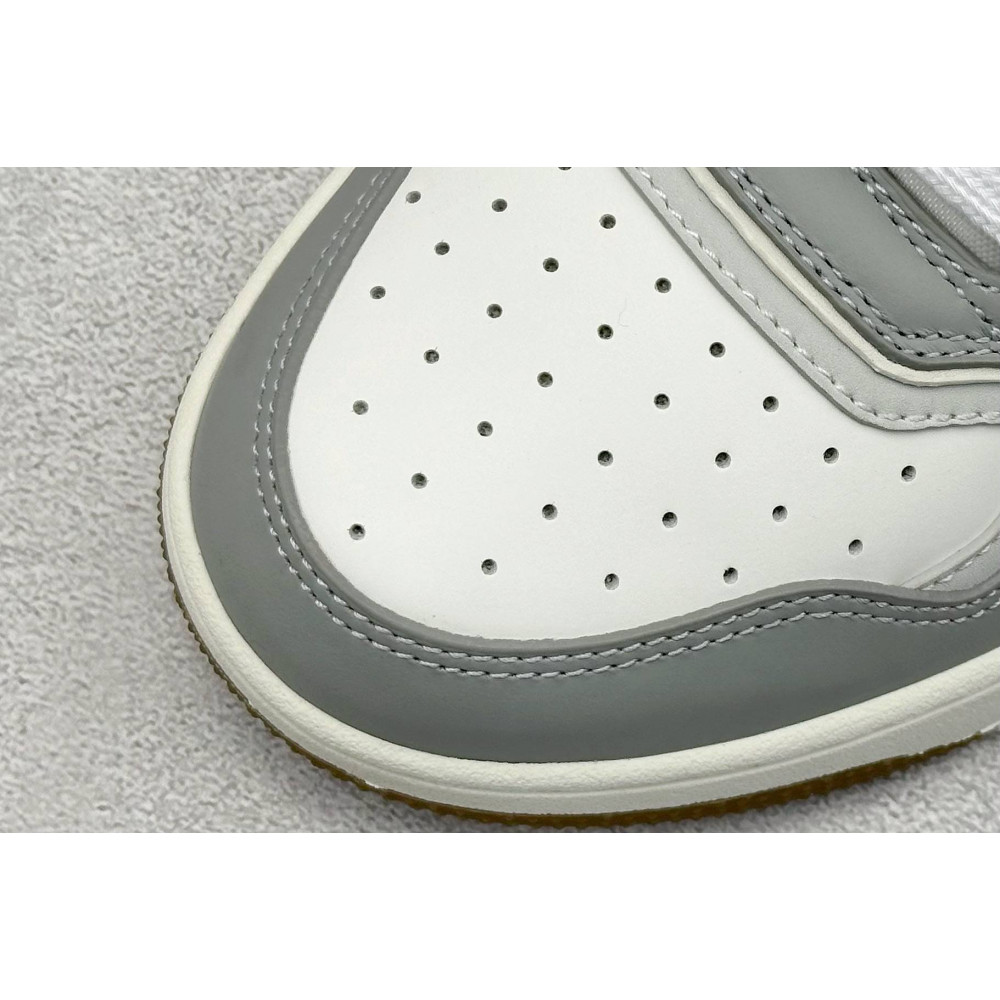 B27 Uptown  sneaker