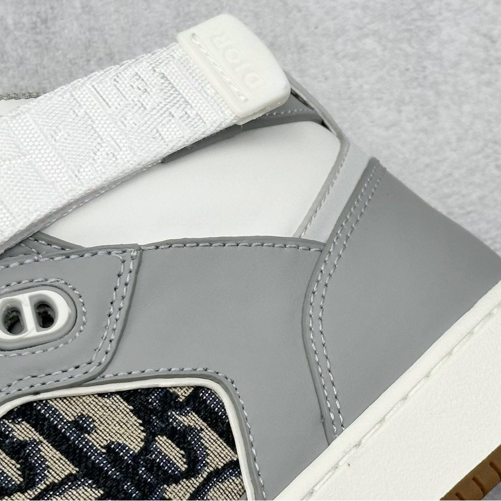 B27 Uptown sneaker B27 Uptown sneaker