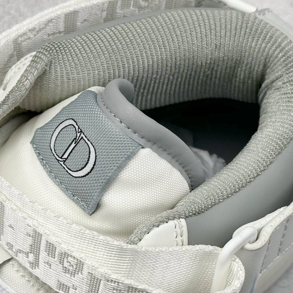 B27 Uptown sneaker B27 Uptown sneaker