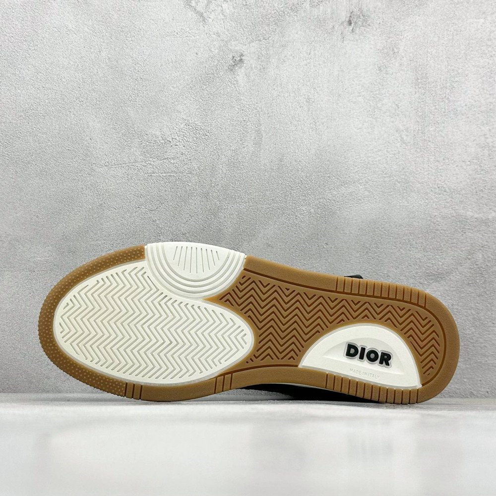 B27 Uptown sneaker B27 Uptown sneaker