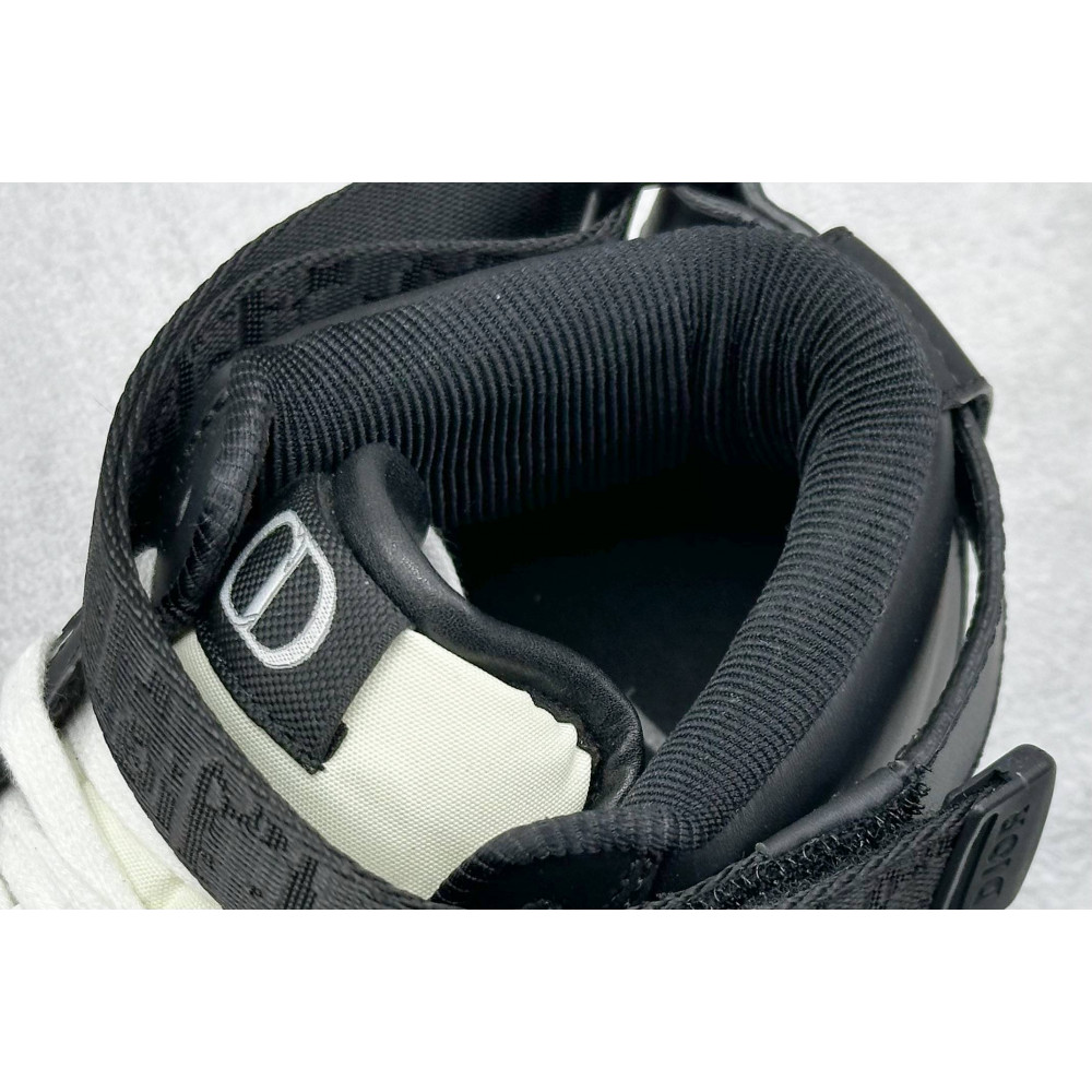B27 Uptown sneaker B27 Uptown sneaker