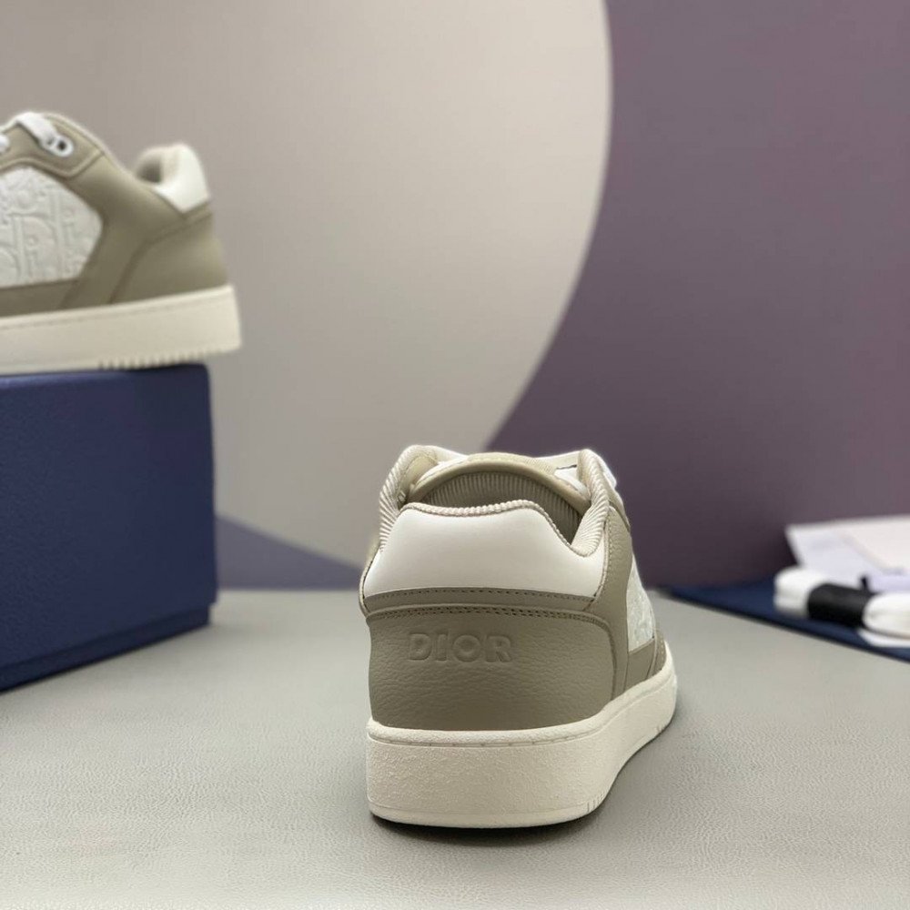 B27 Uptown sneaker B27 Uptown sneaker