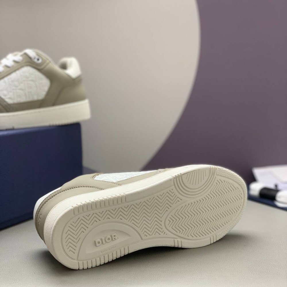 B27 Uptown sneaker B27 Uptown sneaker