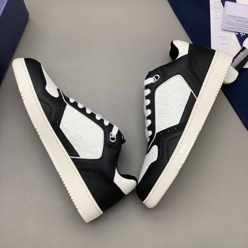 B27 Uptown sneaker B27 Uptown sneaker
