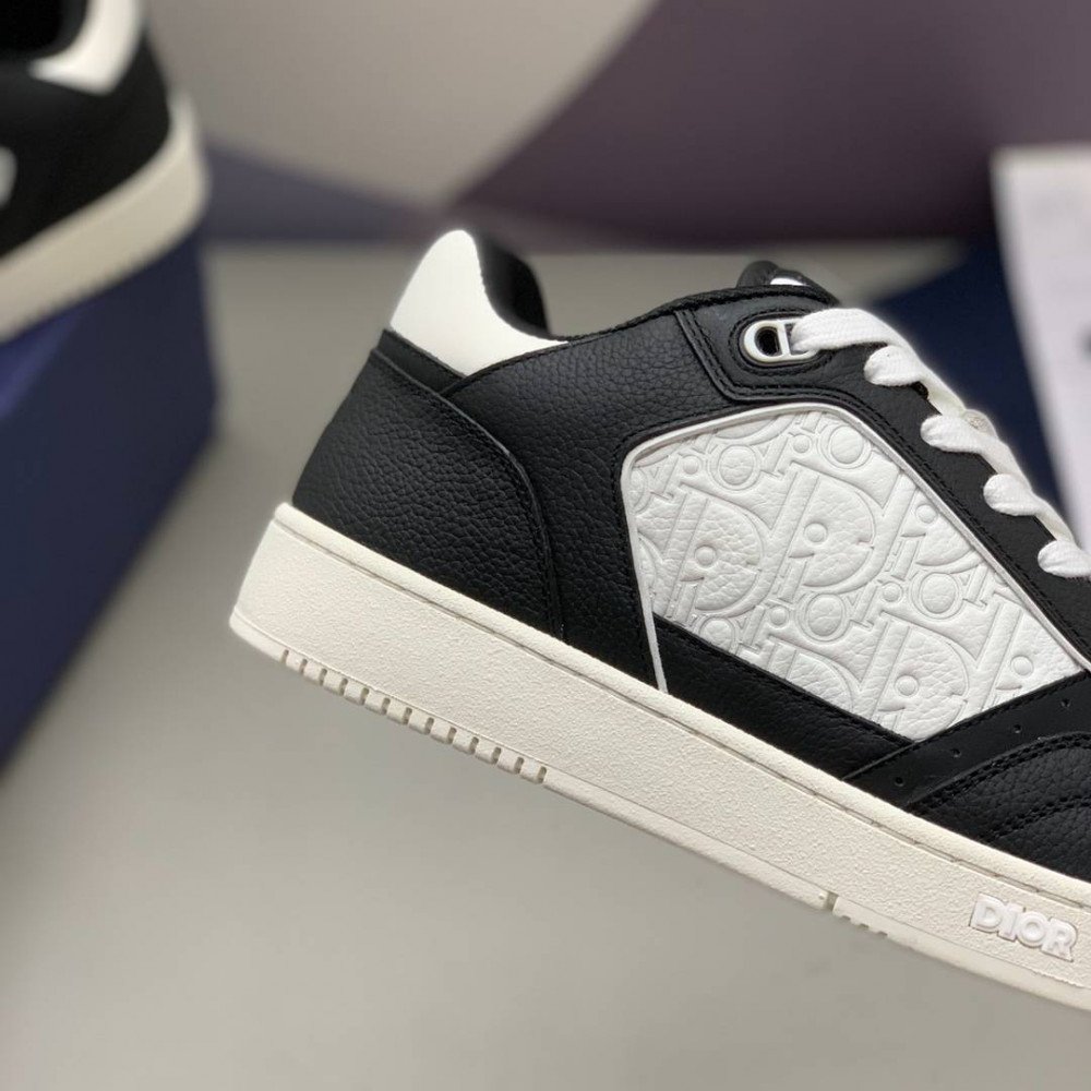 B27 Uptown sneaker B27 Uptown sneaker