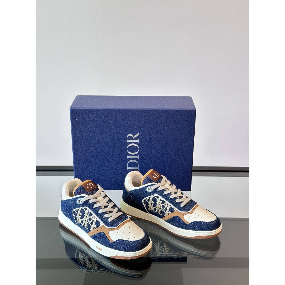 B27 Uptown sneaker B27 Uptown sneaker