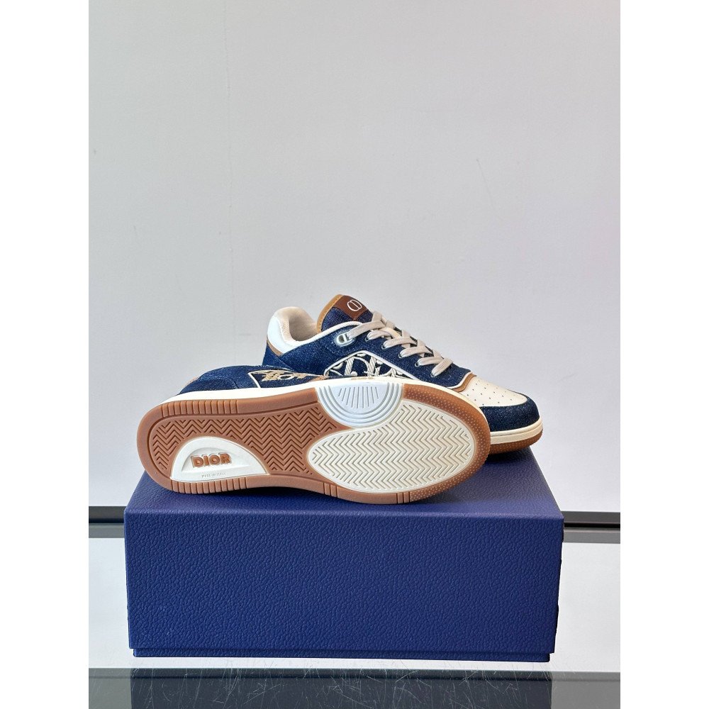 B27 Uptown sneaker B27 Uptown sneaker