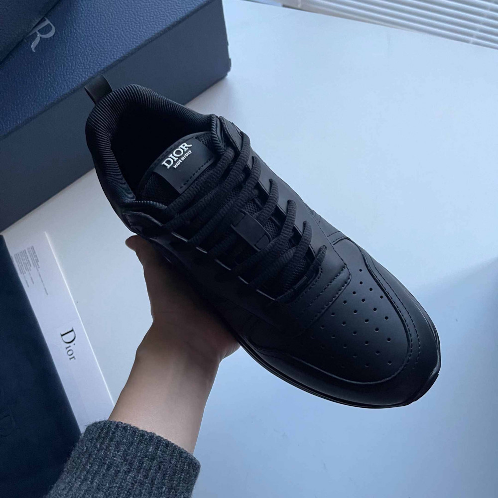 B25 Runner sports shoes