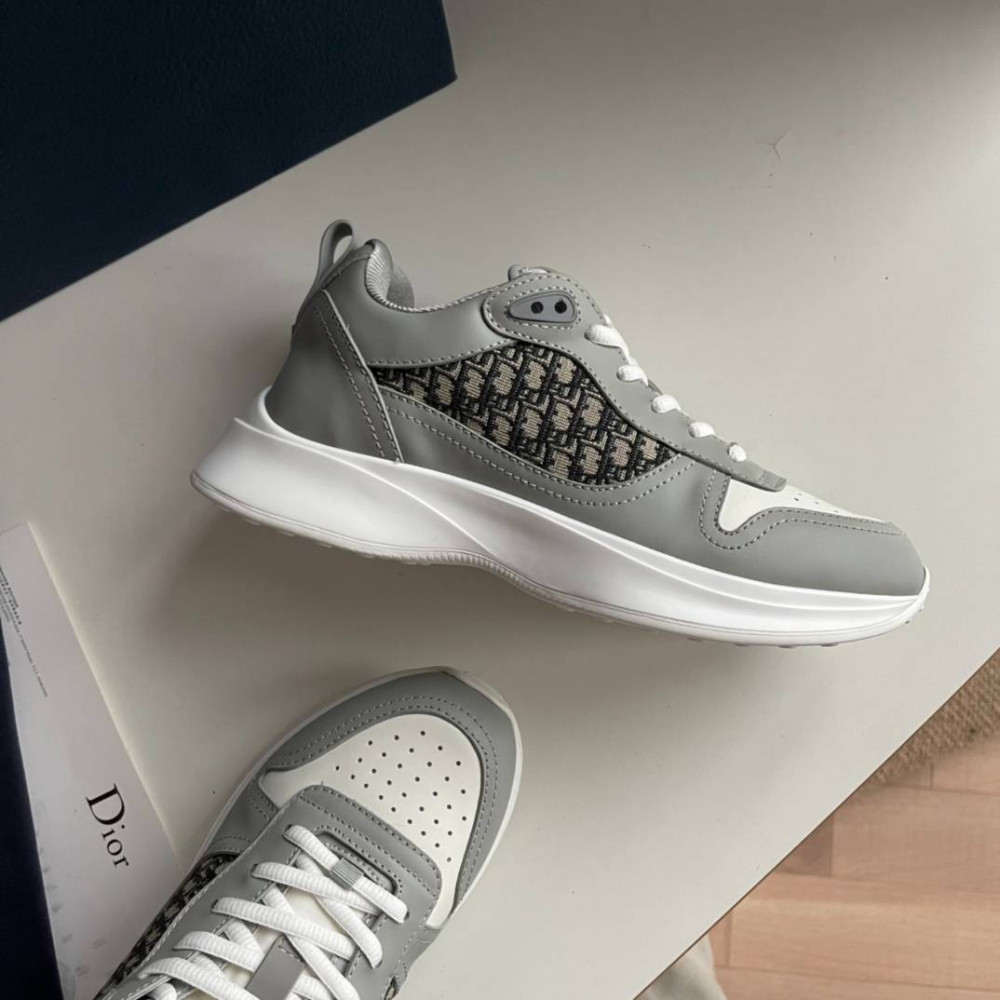 B25 Runner sports shoes