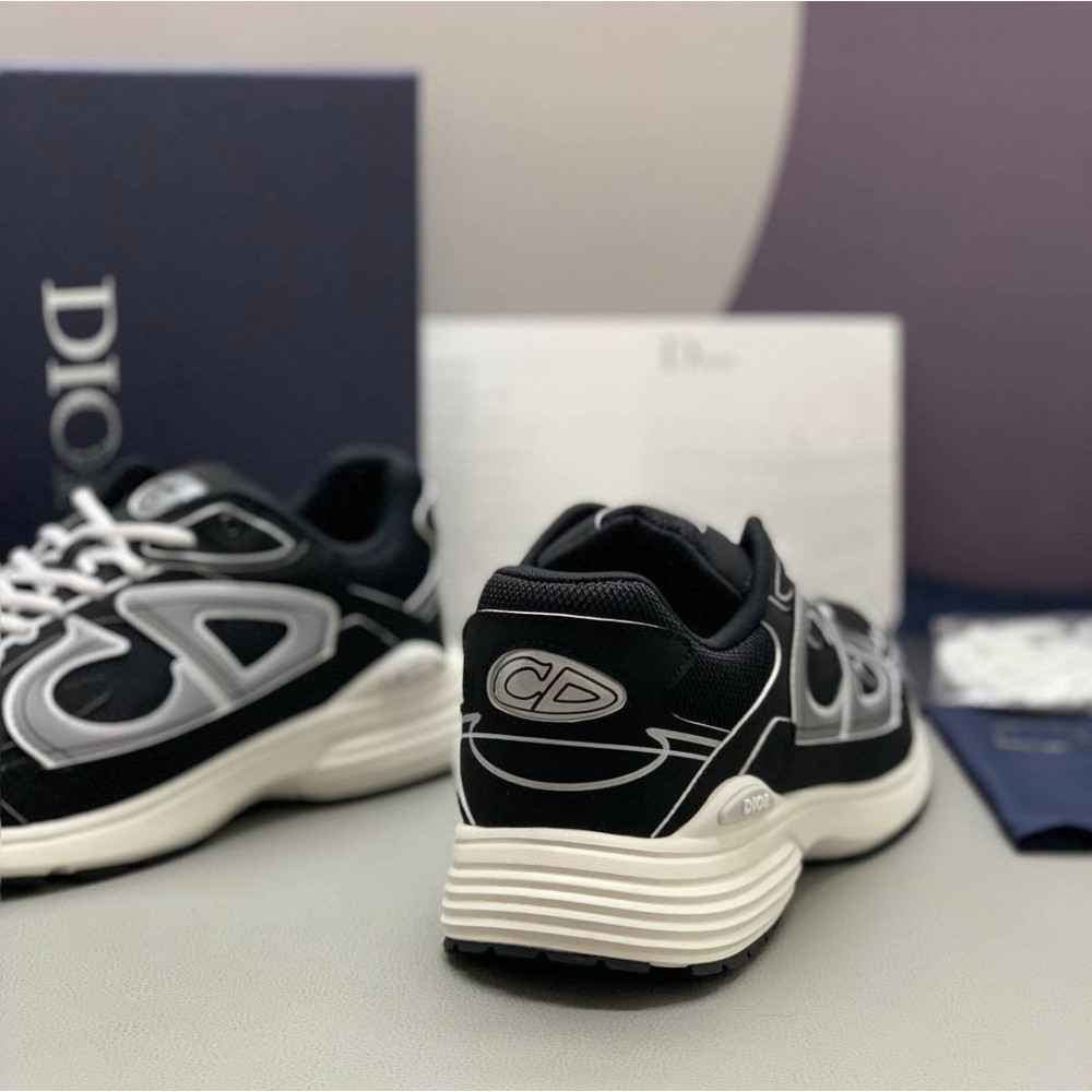 b30