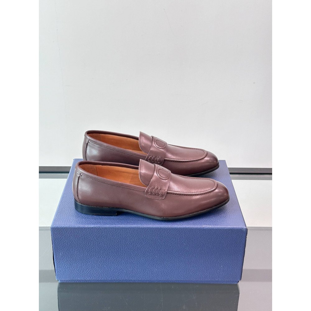 CD leather shoes