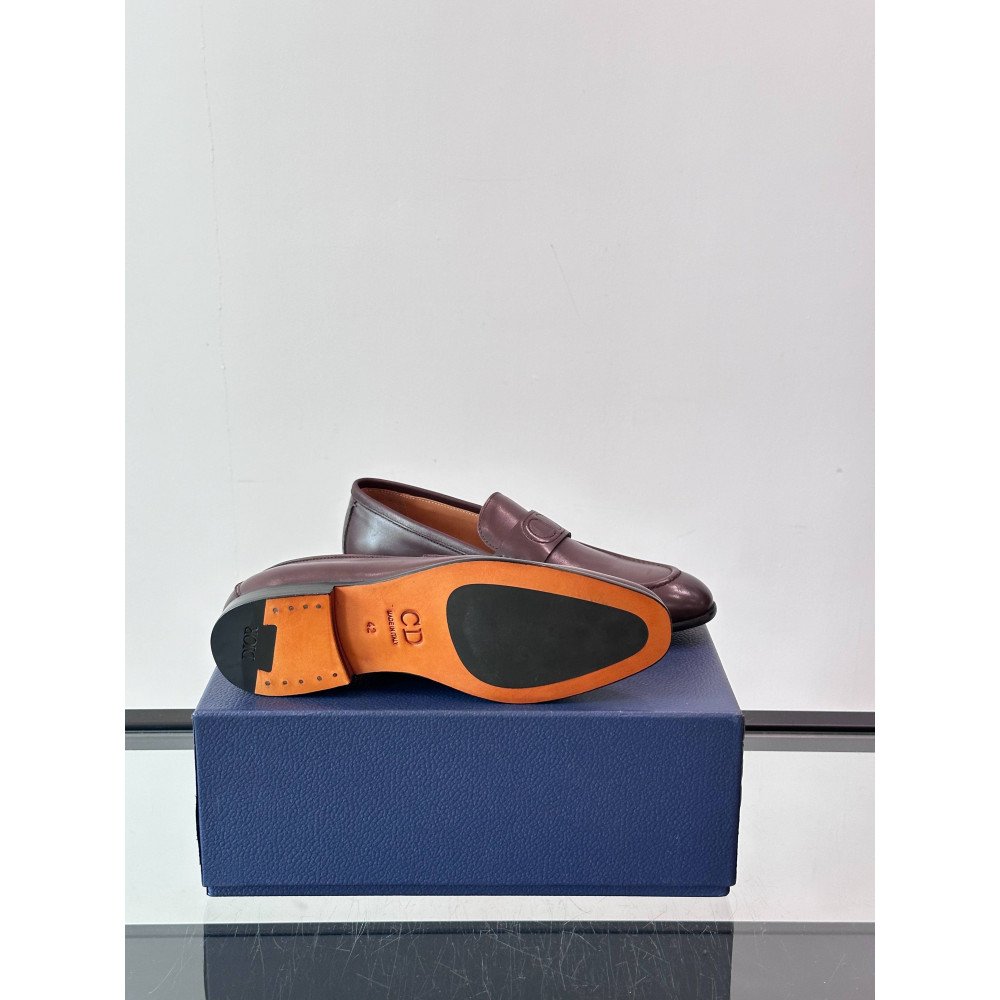 CD leather shoes