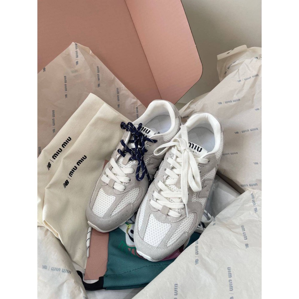 New Balance New Balance