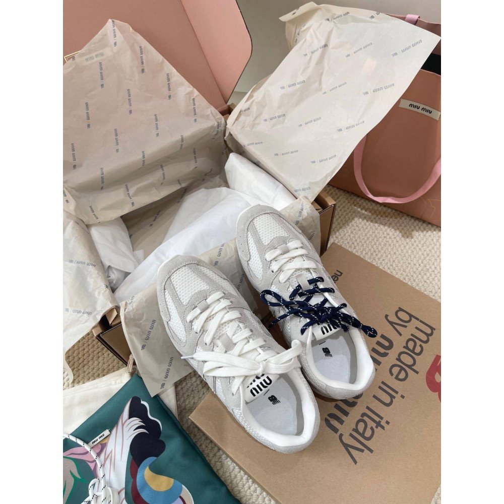 New Balance New Balance