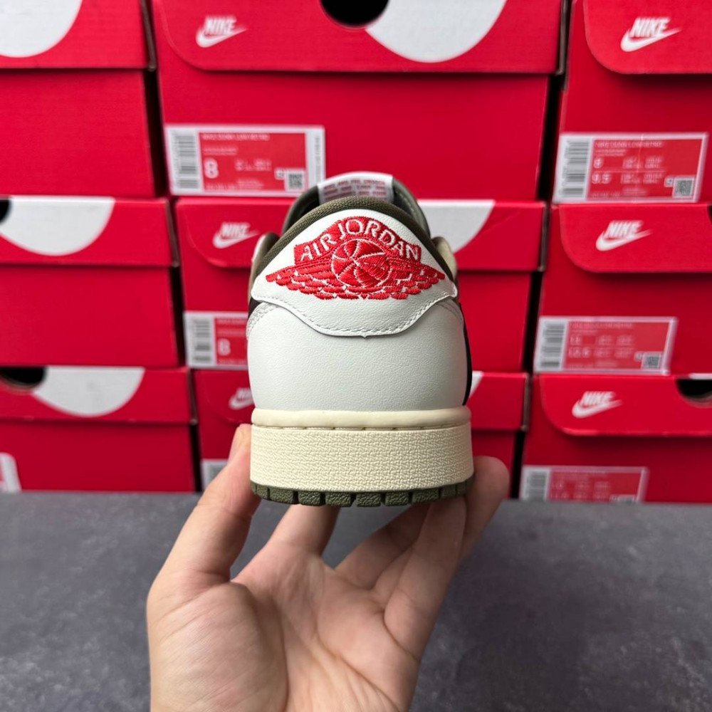 aj1 aj1