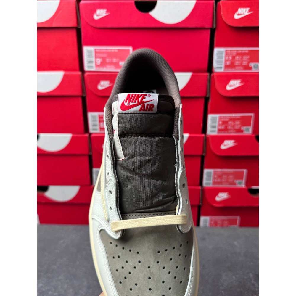 aj1 aj1