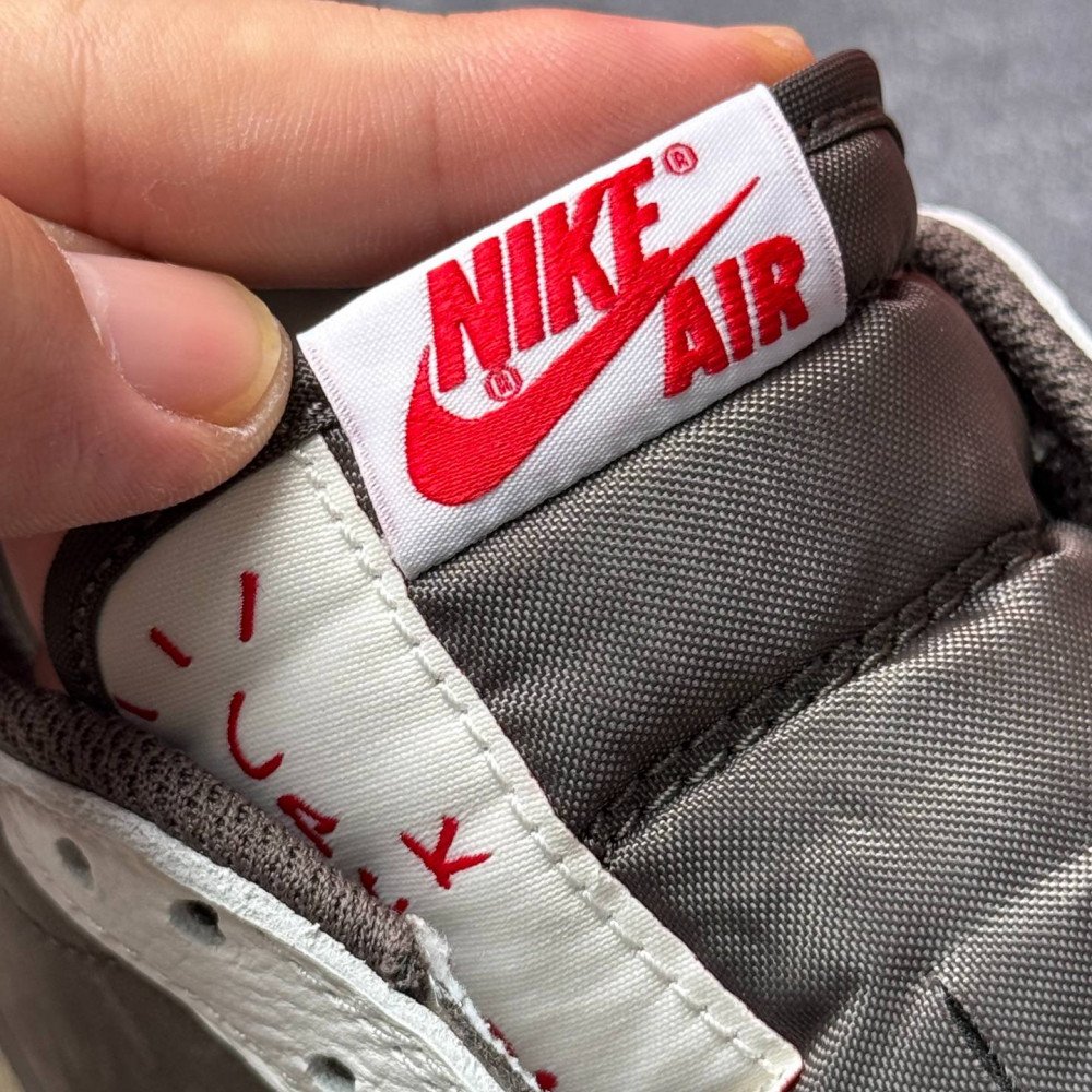aj1 aj1