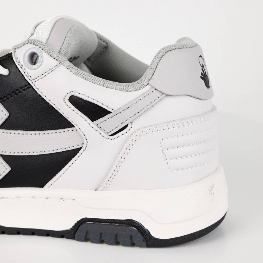 OFF-White OFF-White