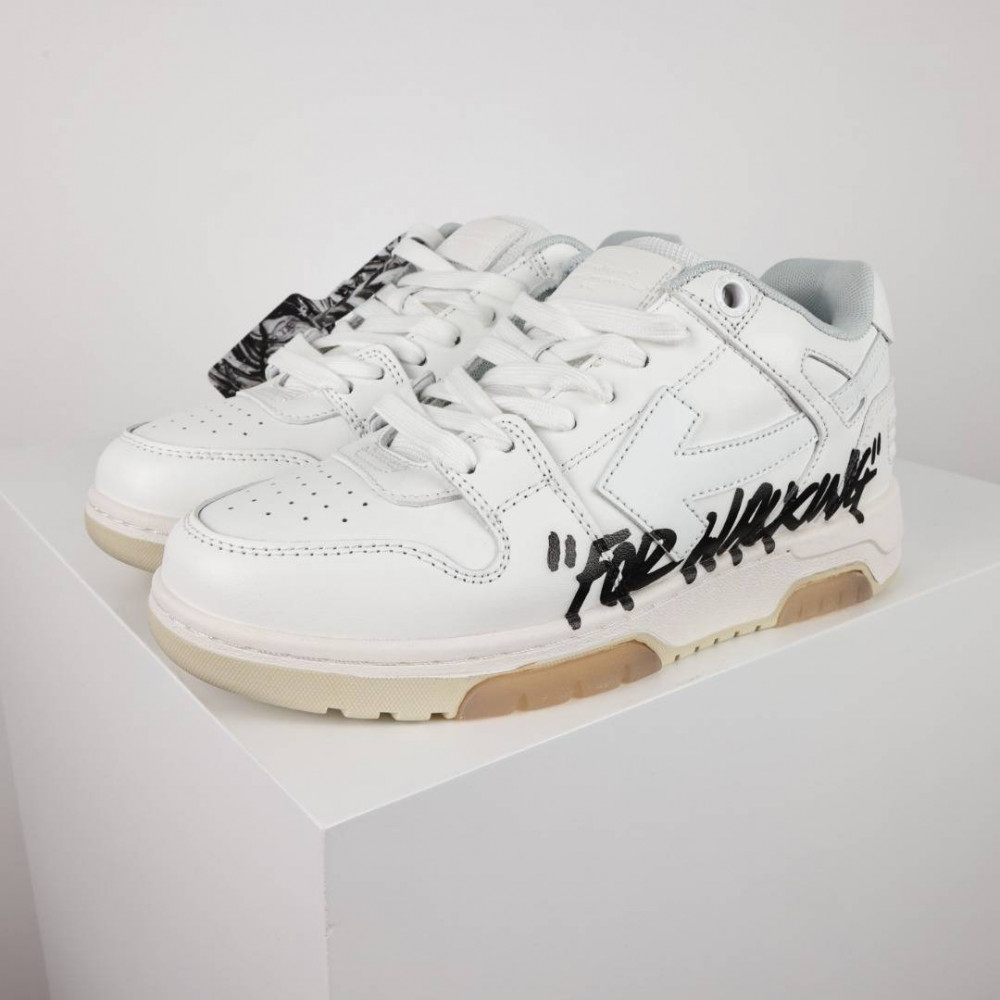 OFF-White