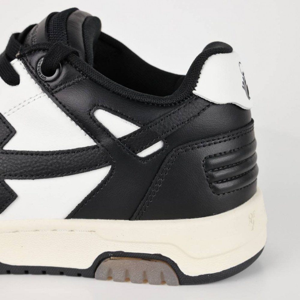 OFF-White OFF-White