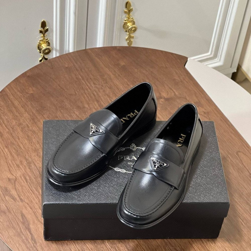 leather shoes