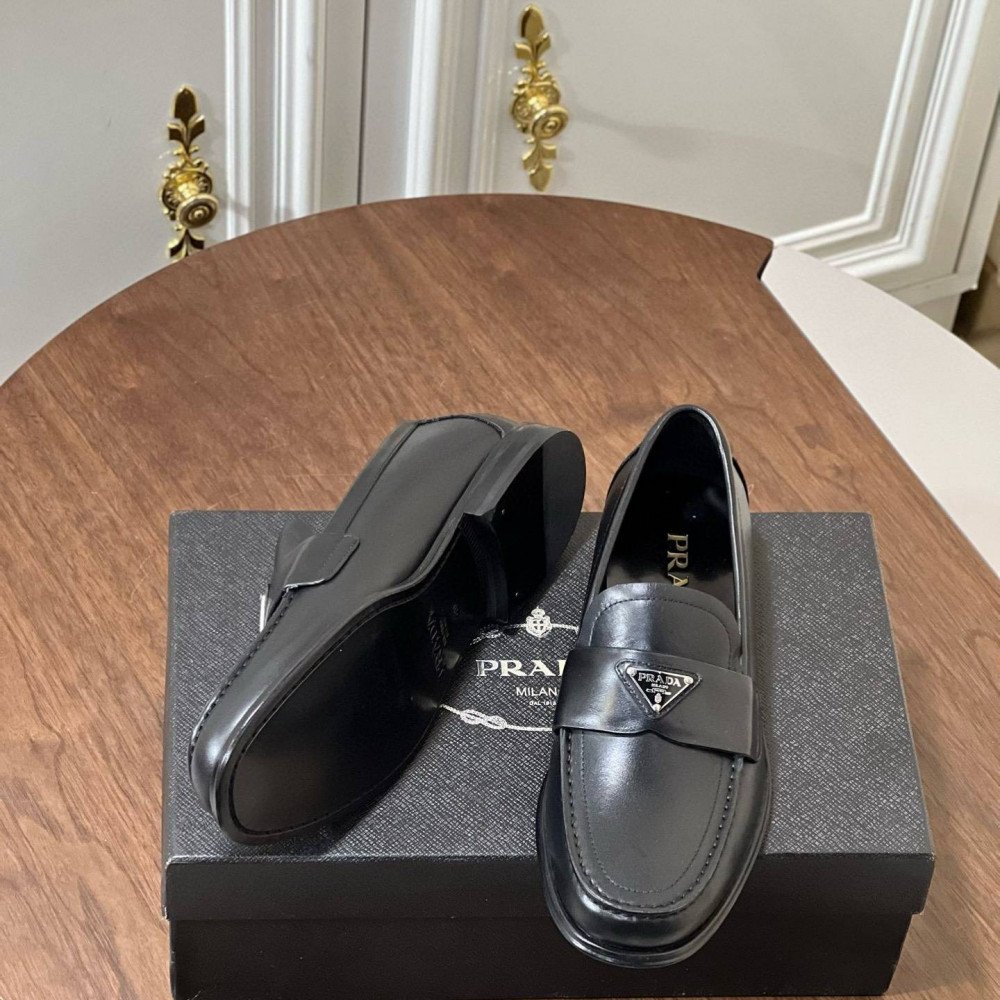 leather shoes leather shoes