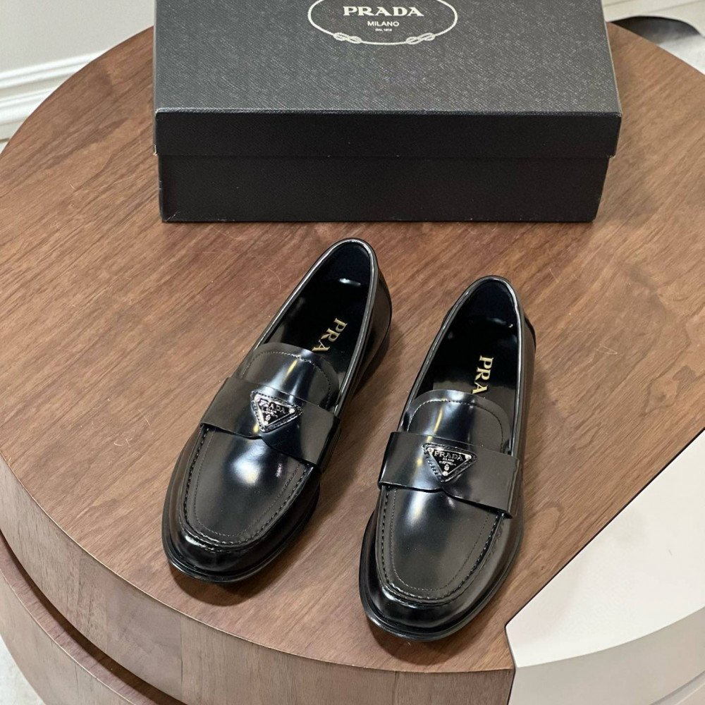 leather shoes
