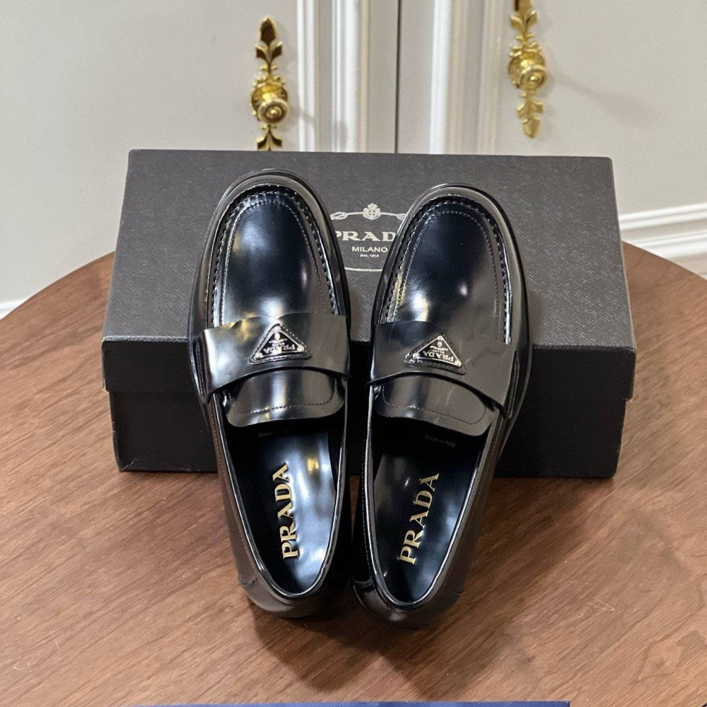 leather shoes leather shoes