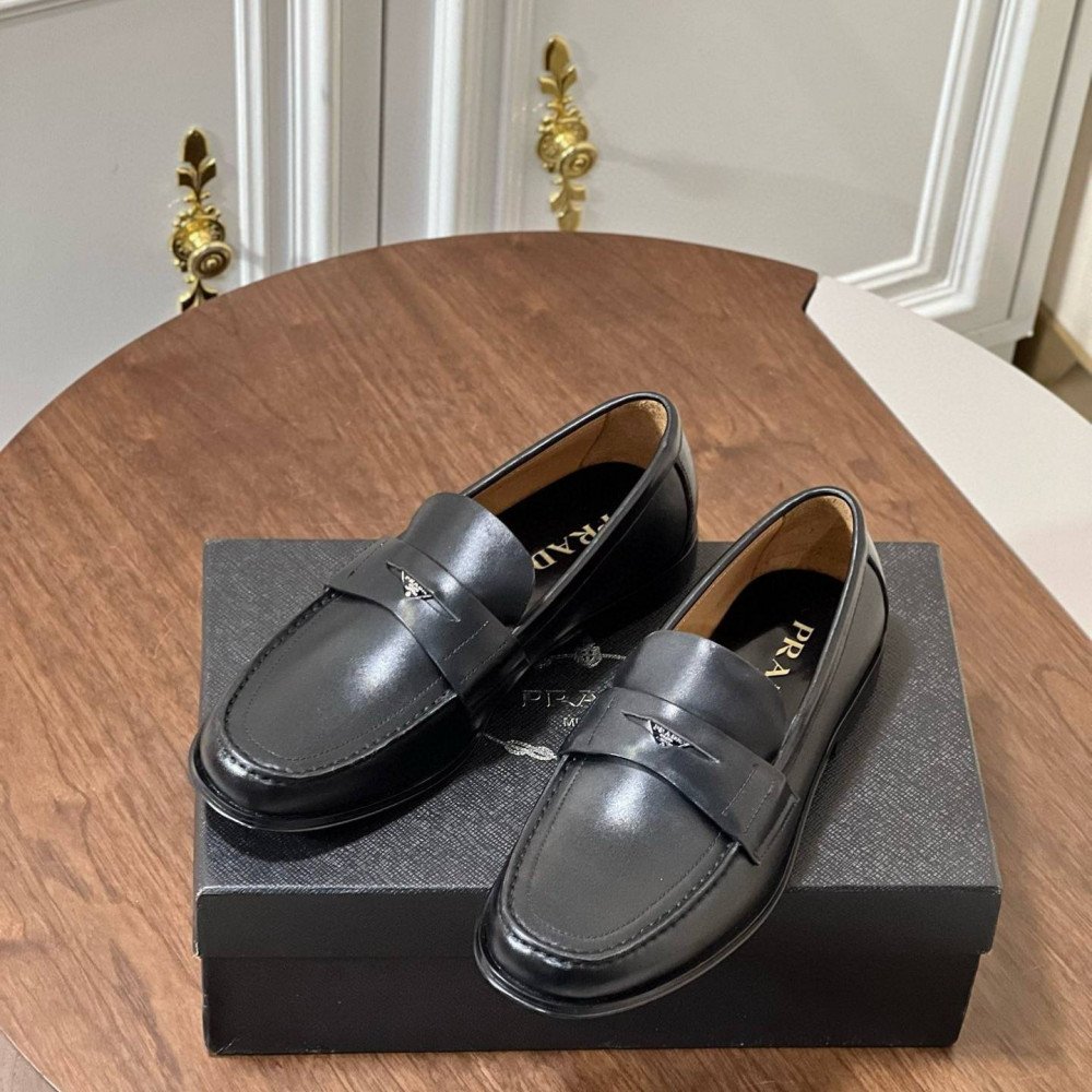 leather shoes