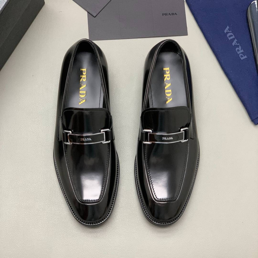 leather shoes