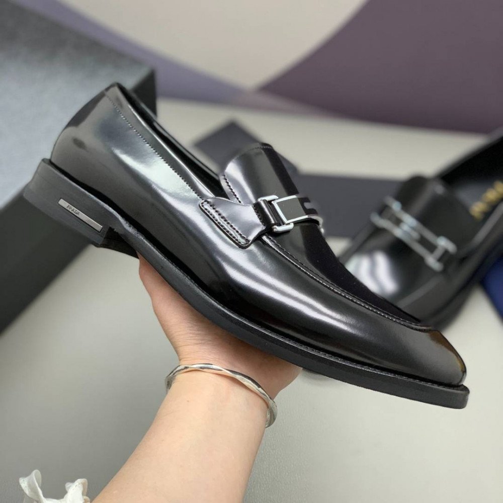 leather shoes leather shoes