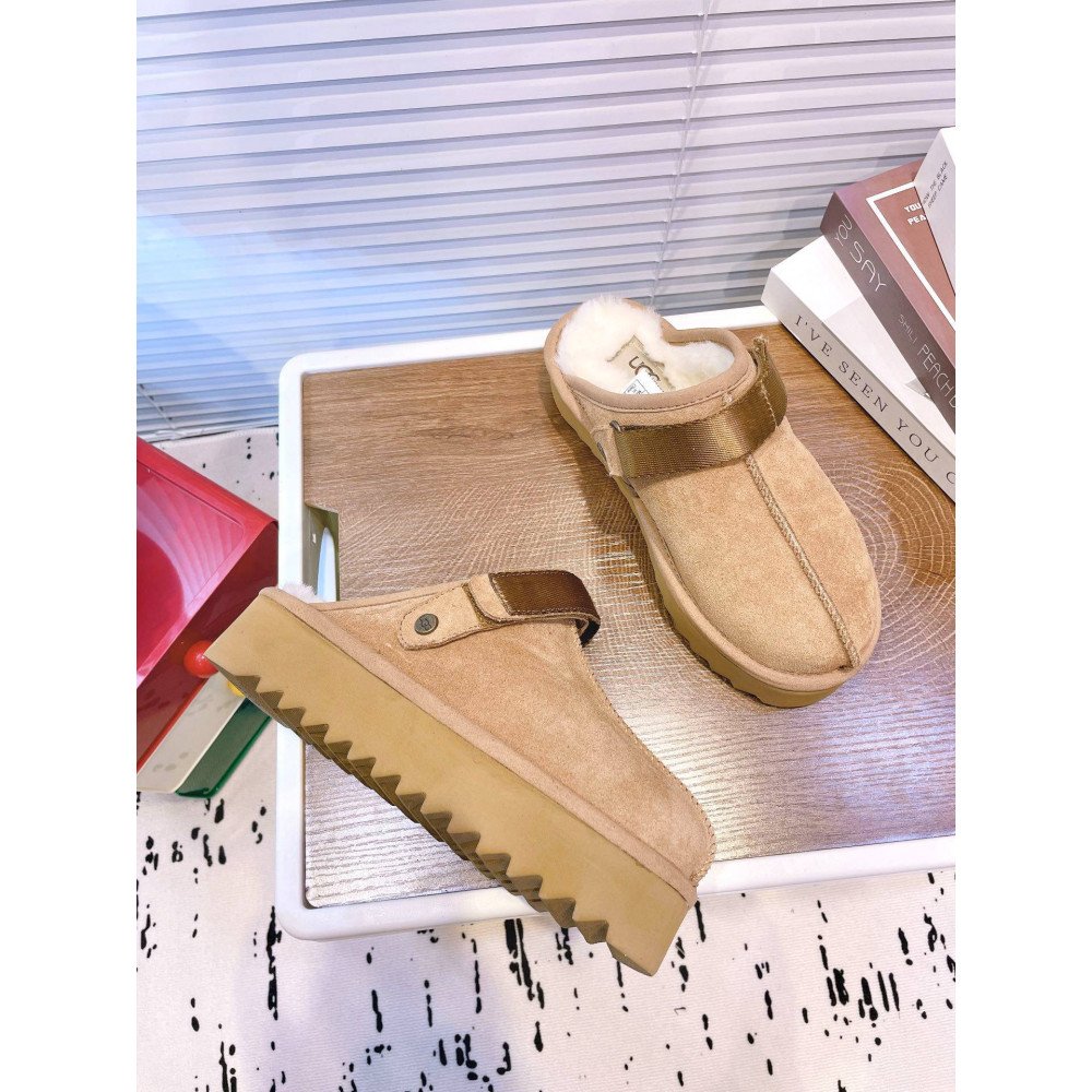 Lanakrog Slippers Lanakrog Slippers
