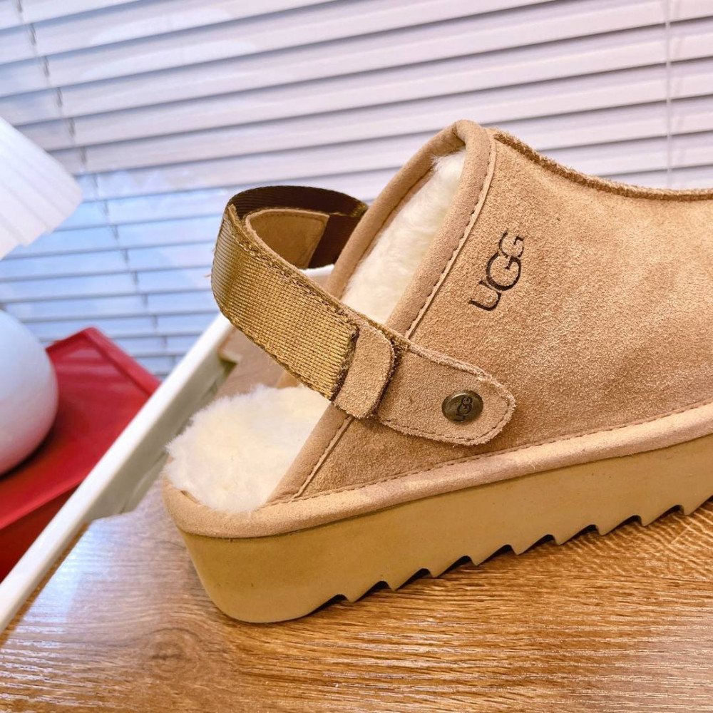 Lanakrog Slippers Lanakrog Slippers