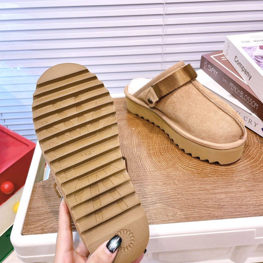 Lanakrog Slippers Lanakrog Slippers