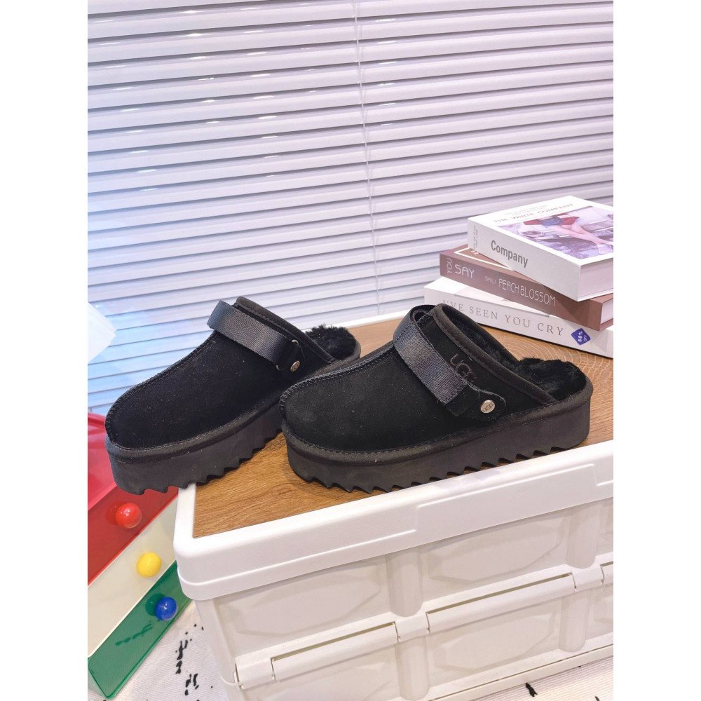 Lanakrog Slippers Lanakrog Slippers