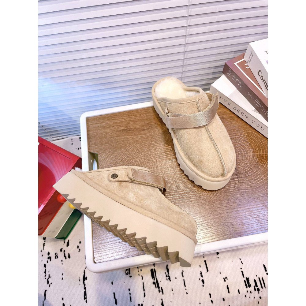Lanakrog Slippers Lanakrog Slippers