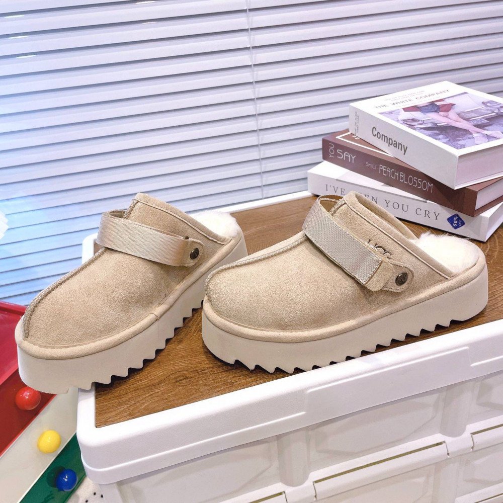 Lanakrog Slippers Lanakrog Slippers