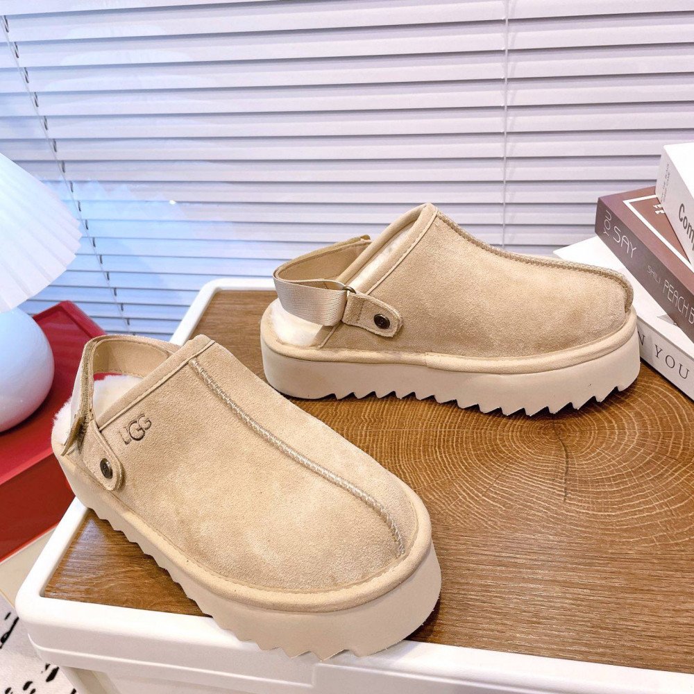 Lanakrog Slippers Lanakrog Slippers