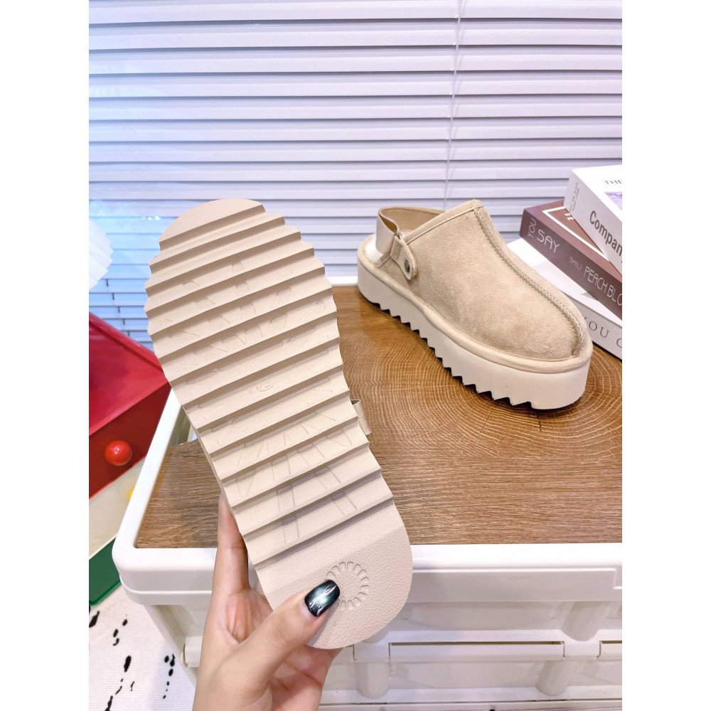 Lanakrog Slippers Lanakrog Slippers