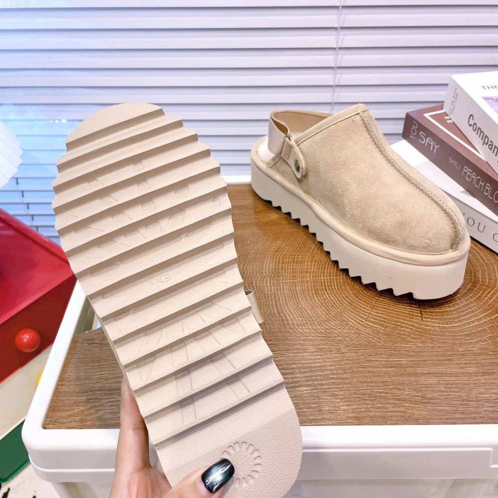 Lanakrog Slippers Lanakrog Slippers