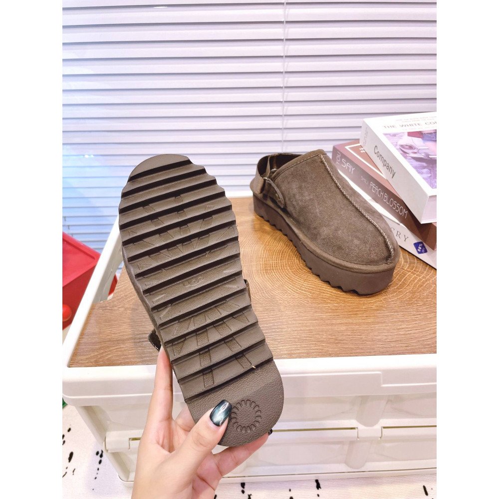 Lanakrog Slippers Lanakrog Slippers