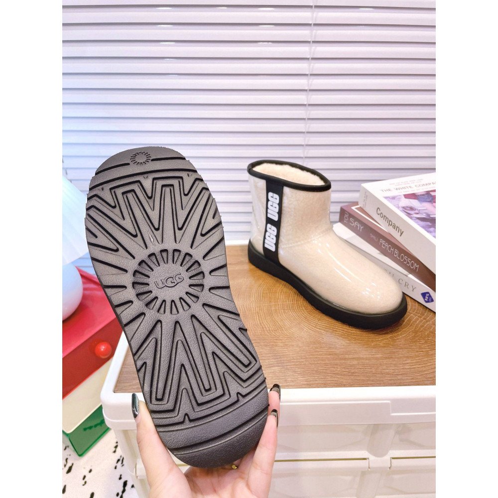 Rubber boot