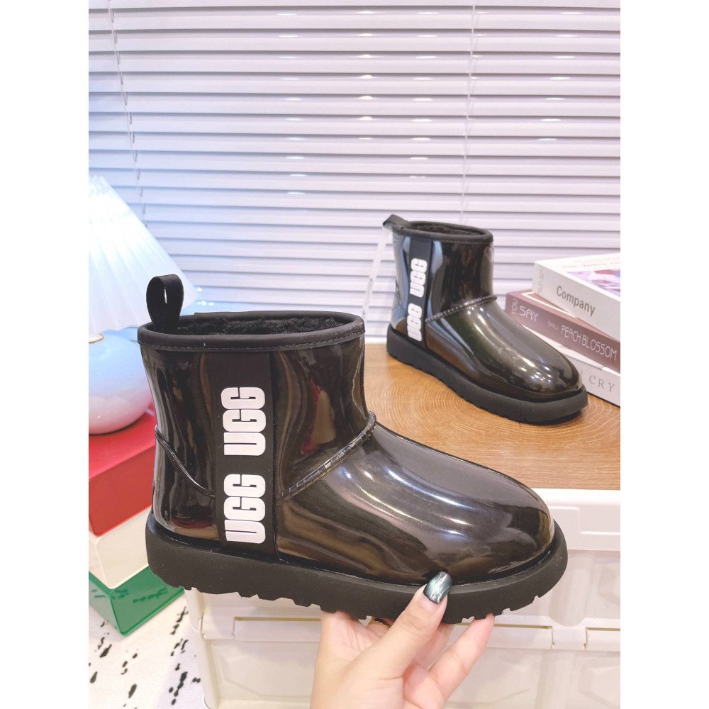 Rubber boot
