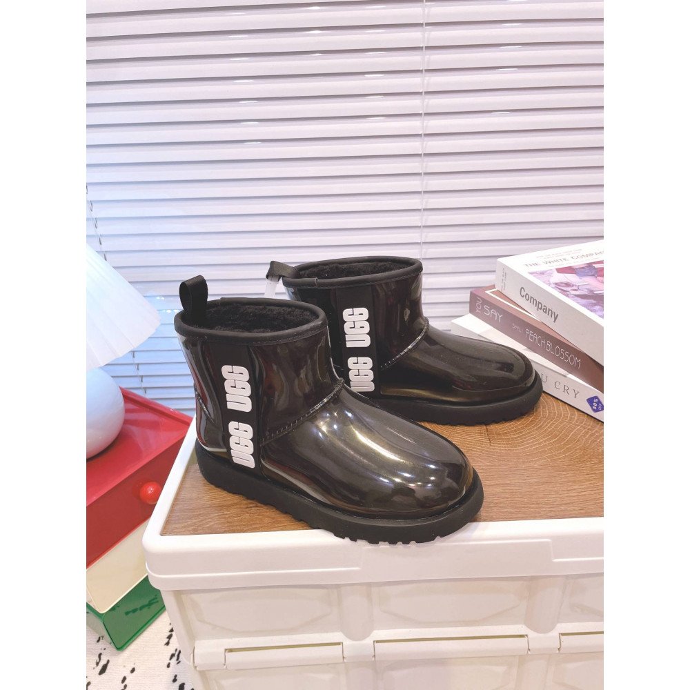 Rubber boot