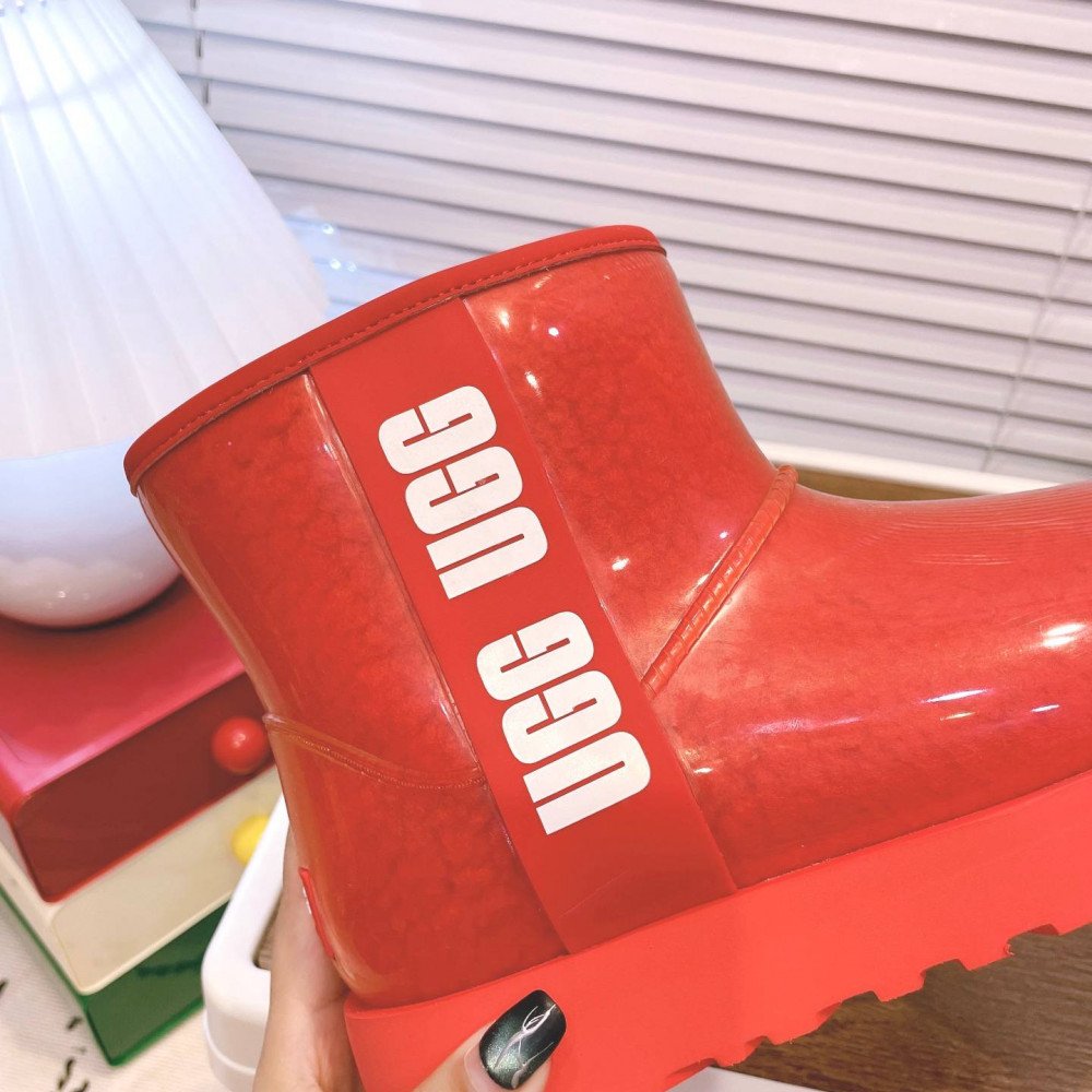 Rubber boot