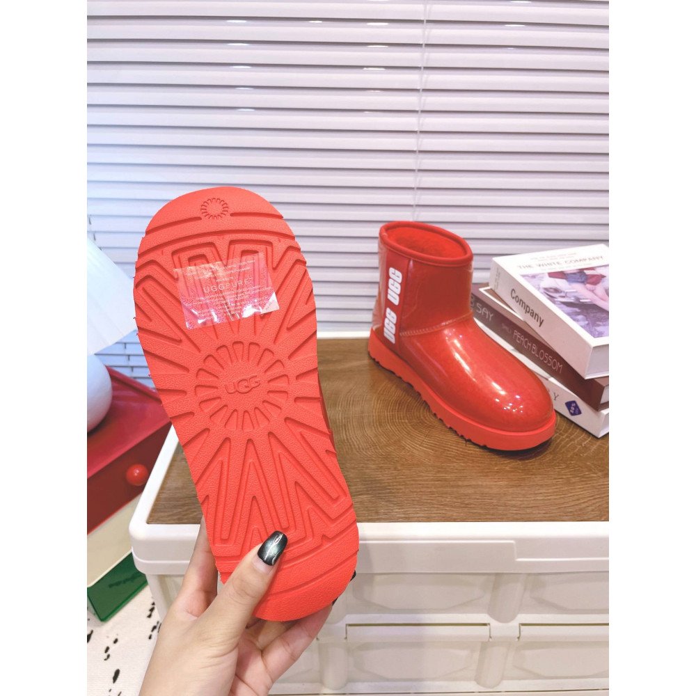 Rubber boot