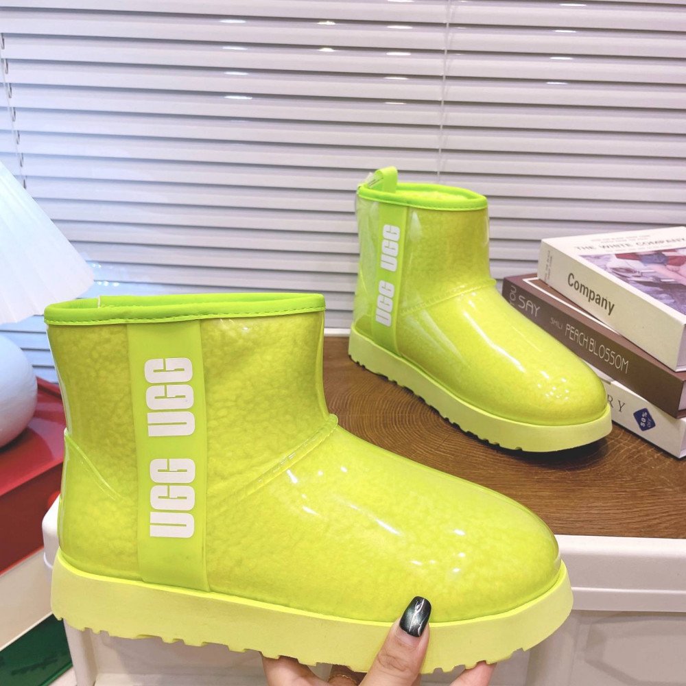 Rubber boot